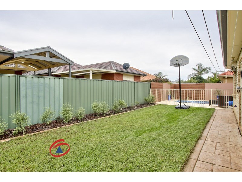 9 Mallard Crescent, Mawson Lakes SA 5095