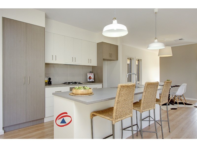 11 Doudney Avenue, Evanston Gardens SA 5116