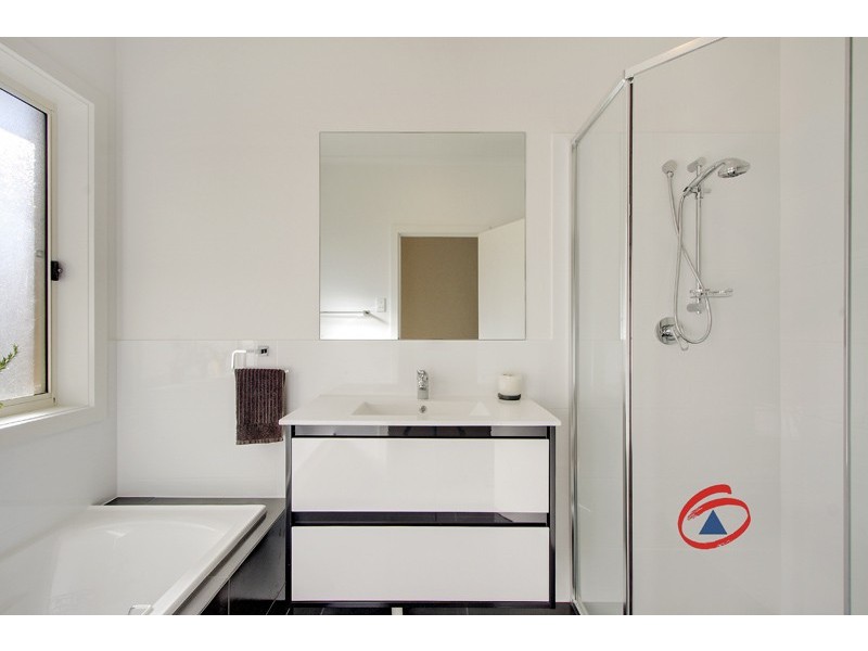 11 Doudney Avenue, Evanston Gardens SA 5116