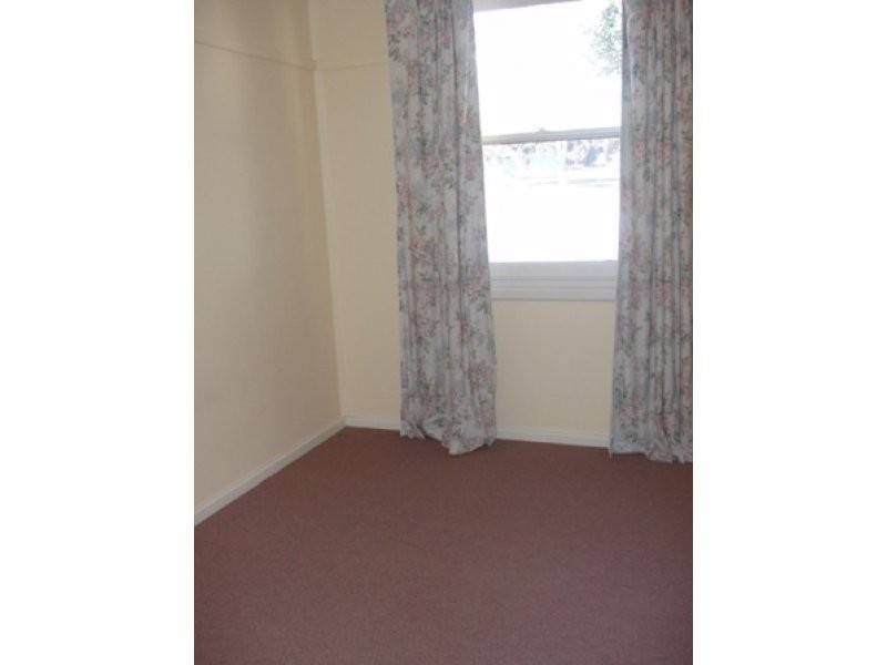 8 and 10 Holcomb Street, Elizabeth East SA 5112