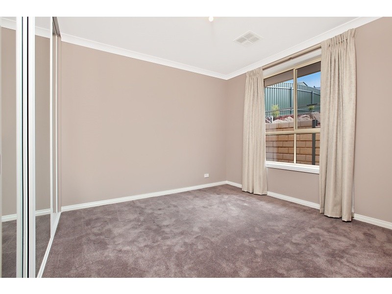 21 Falcon Drive, Hewett SA 5118
