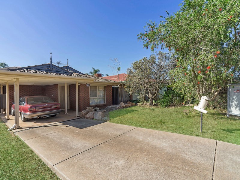 24 Oxford Terrace, Blakeview SA 5114