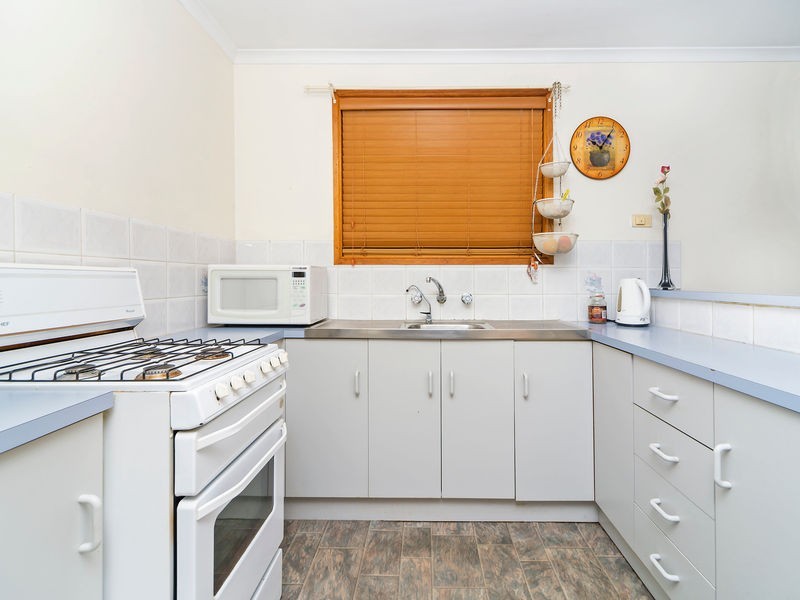 24 Oxford Terrace, Blakeview SA 5114