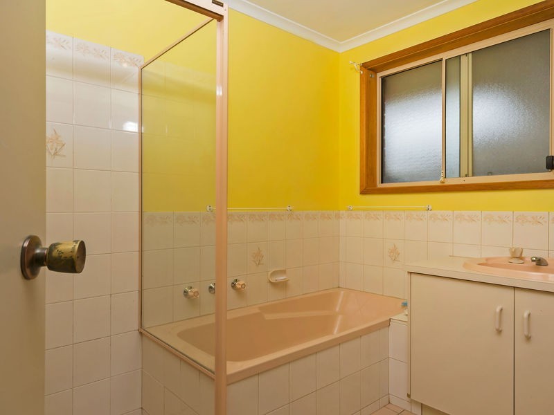 24 Oxford Terrace, Blakeview SA 5114