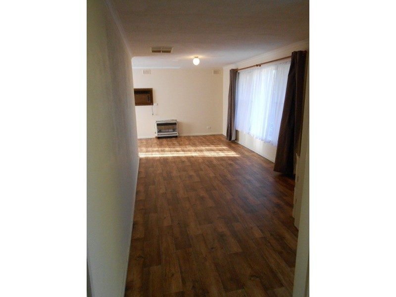 15A Preston St, Elizabeth Downs SA 5113