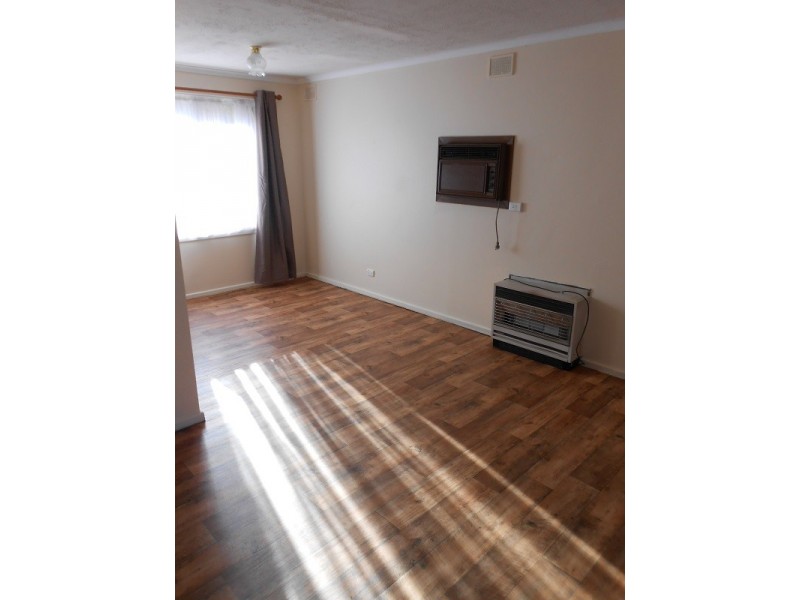 15A Preston St, Elizabeth Downs SA 5113