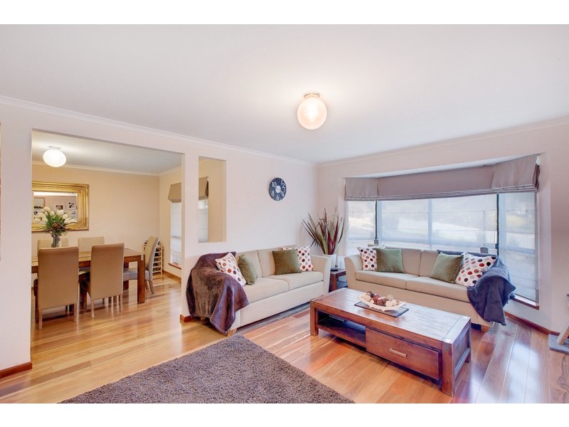 9 Honeysuckle Drive, Hillbank SA 5112