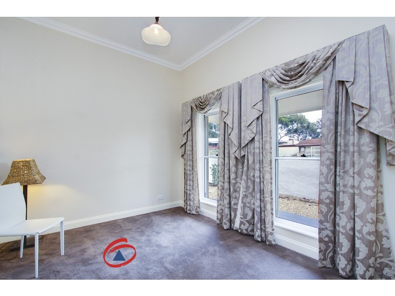 8 First Street, Gawler South SA 5118