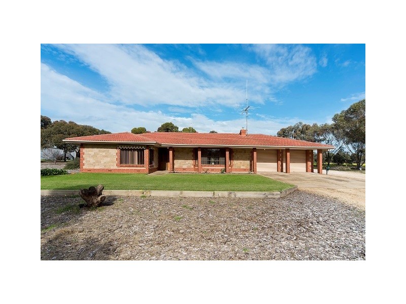 3761 Balaklava Road via HALBURY, Balaklava SA 5461