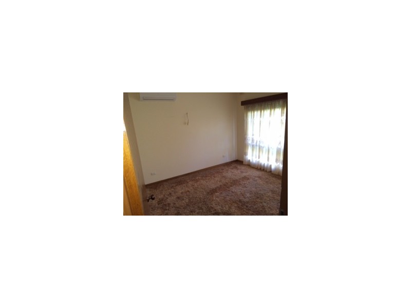 3 Alexander Ave, Evanston Park SA 5116