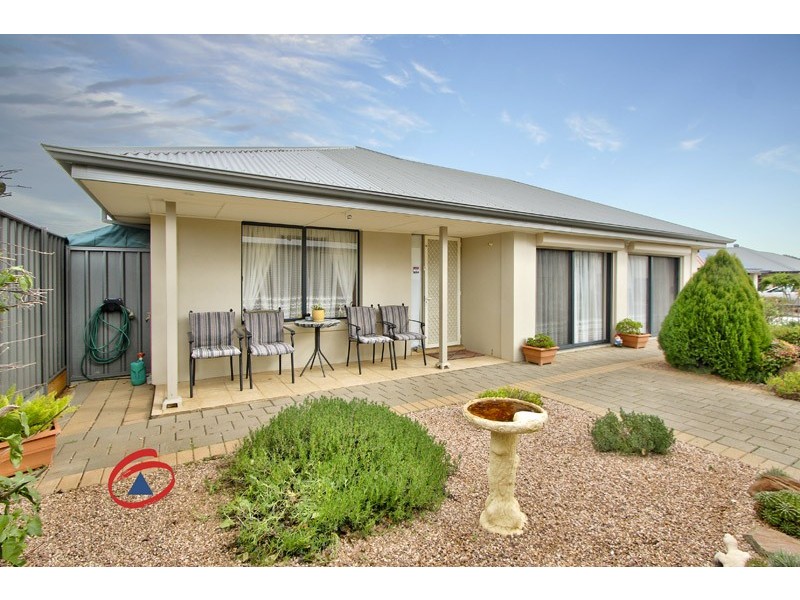 7 Hamra Drive, Smithfield SA 5114