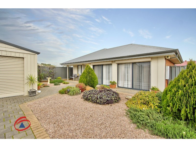 7 Hamra Drive, Smithfield SA 5114