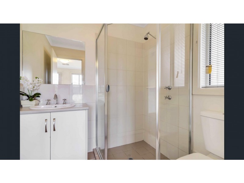 7 Angheljo Ave, Munno Para West SA 5115