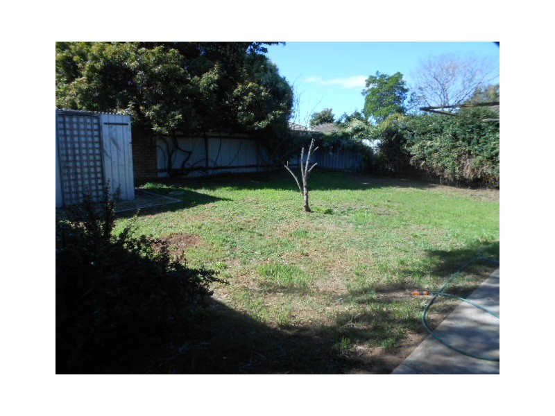 16 Cleland Ct, Willaston SA 5118