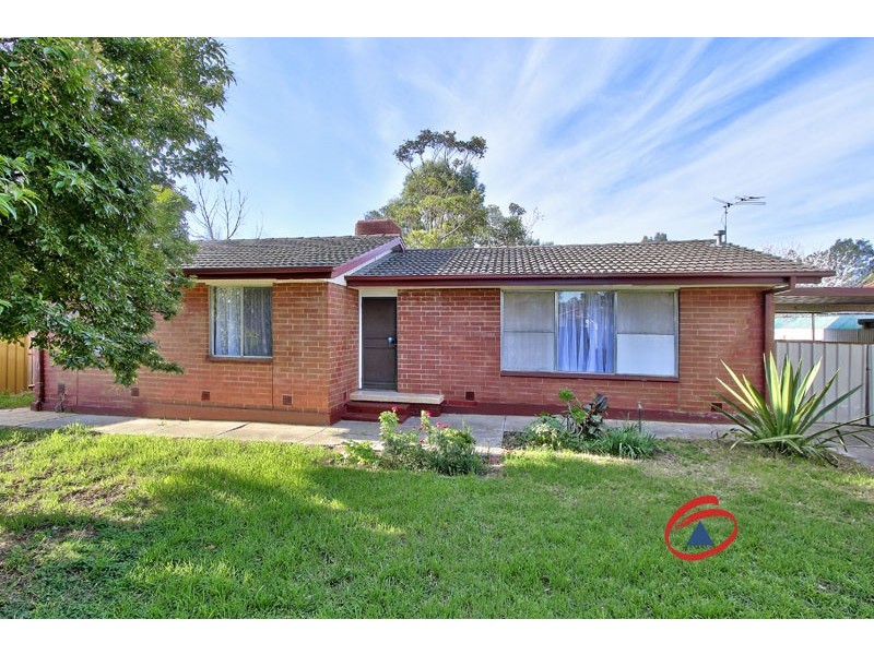 15 Preston Street, Elizabeth Downs SA 5113