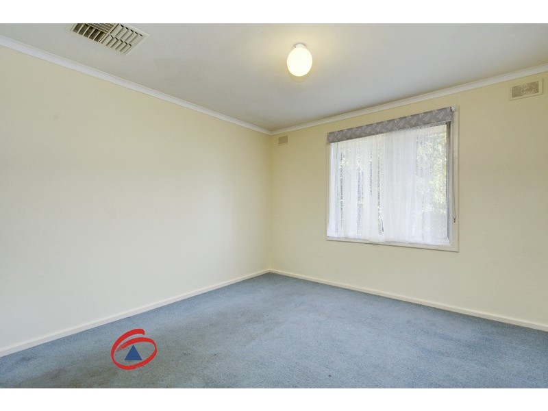 15 Preston Street, Elizabeth Downs SA 5113