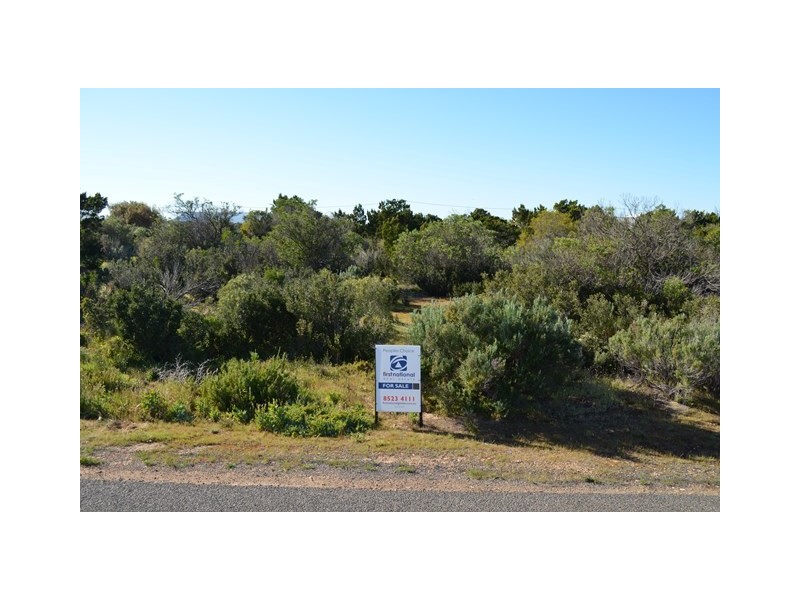 6 Stint Avenue, Thompson Beach SA 5501