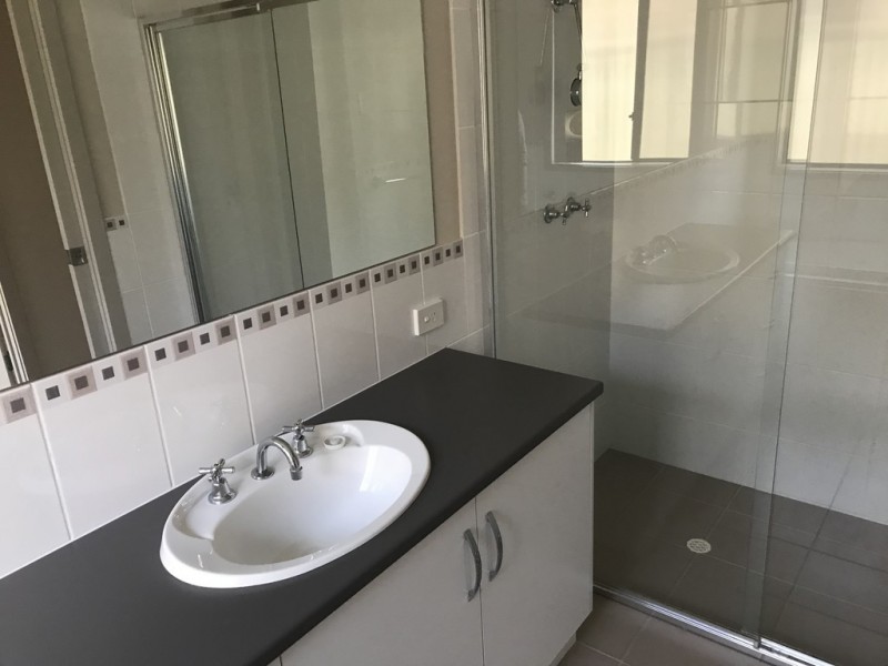 61 Swinden Cr, Blakeview SA 5114