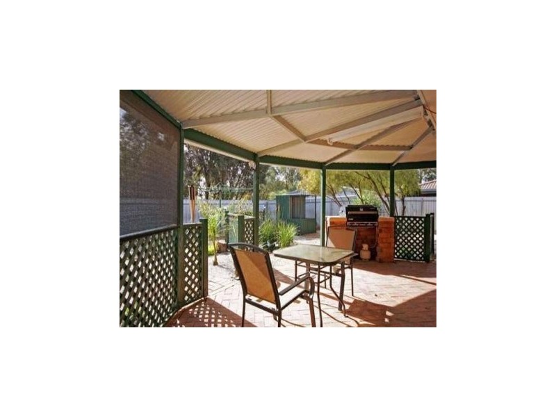 5 Mockridge Crt, Paralowie SA 5108