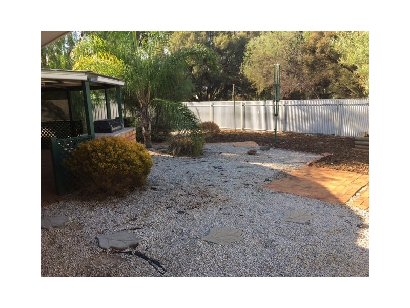 5 Mockridge Crt, Paralowie SA 5108