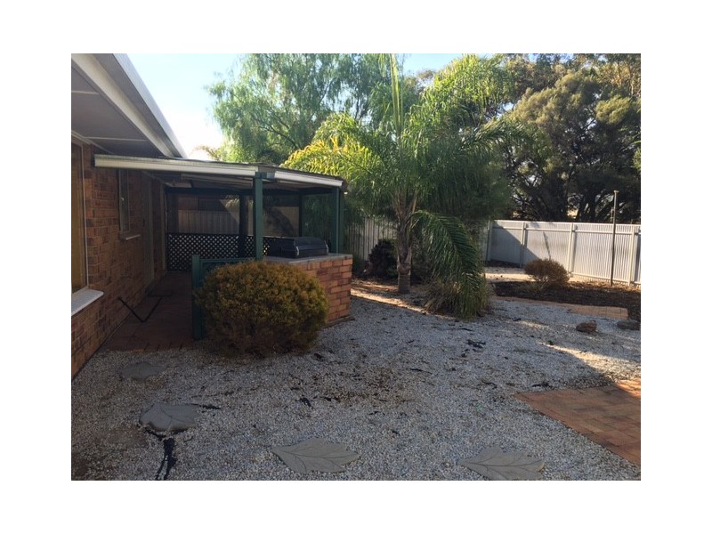 5 Mockridge Crt, Paralowie SA 5108