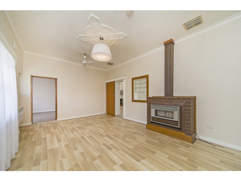 16A First Street, Gawler South SA 5118