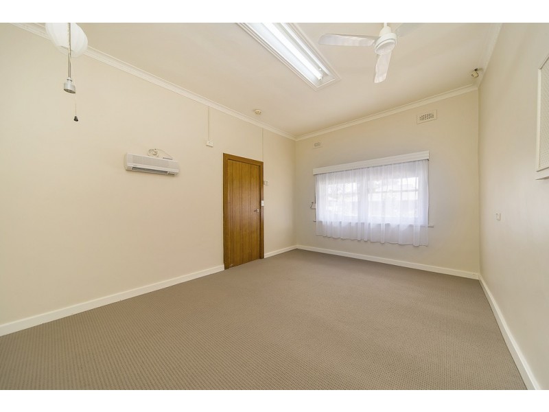 16A First Street, Gawler South SA 5118