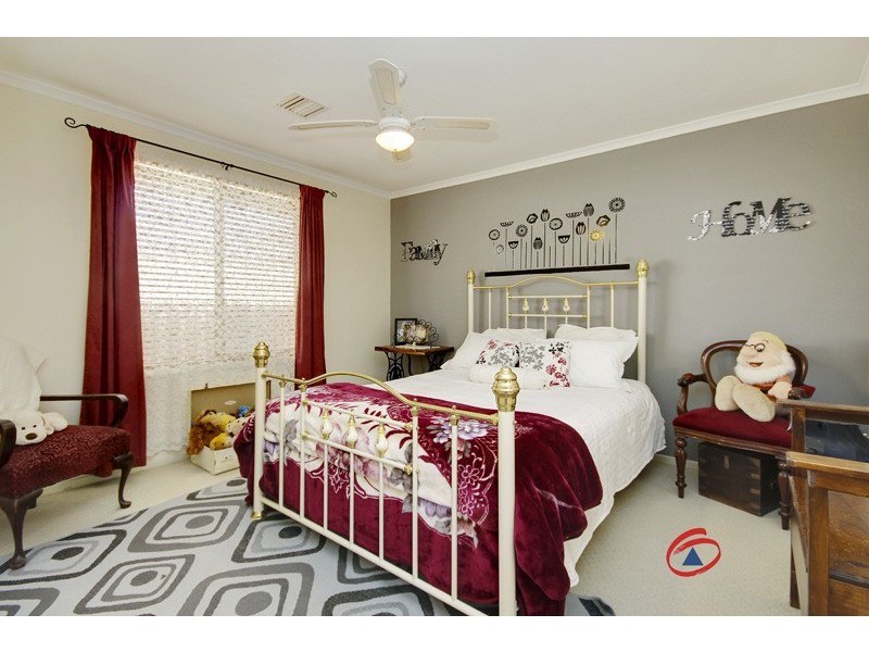 14 Vine Parade, Munno Para West SA 5115