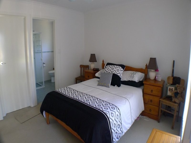32 Potts Rd, Evanston Park SA 5116