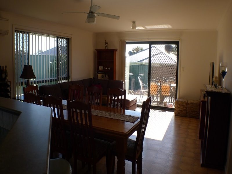 32 Potts Rd, Evanston Park SA 5116