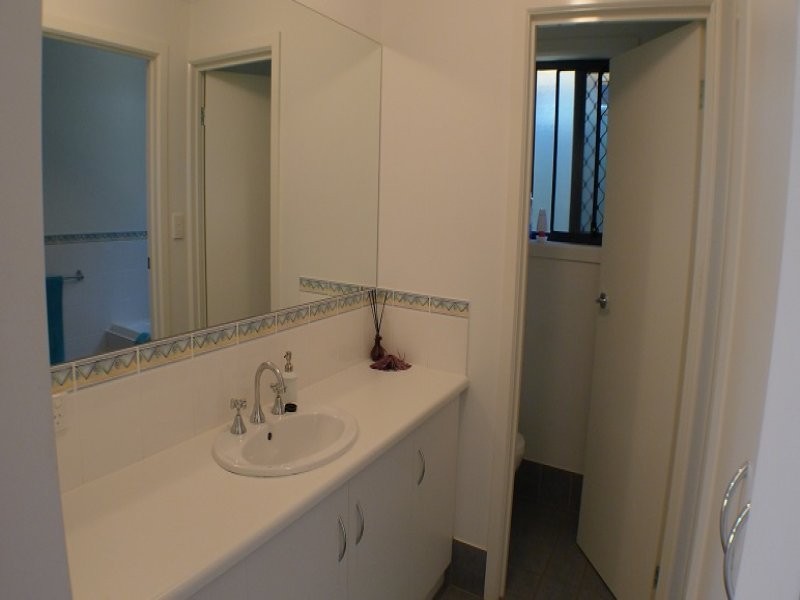 32 Potts Rd, Evanston Park SA 5116