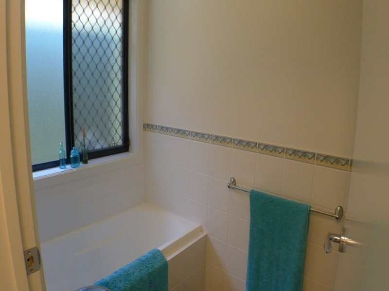 32 Potts Rd, Evanston Park SA 5116