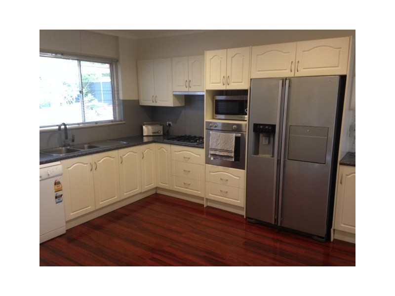 6 Elliott Ave, Gulfview Heights SA 5096
