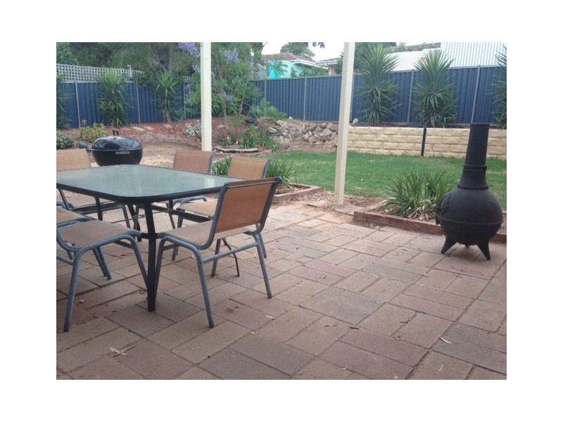 6 Elliott Ave, Gulfview Heights SA 5096