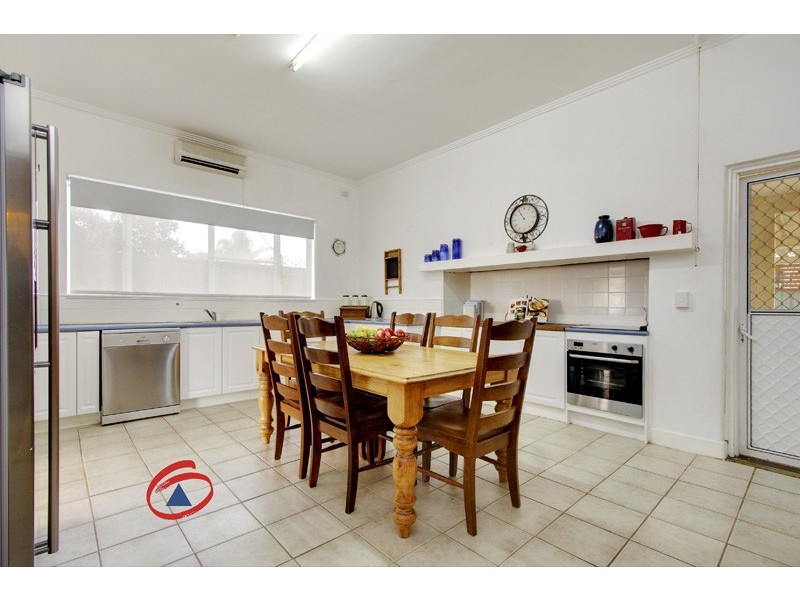 2 Gosford St, Gawler West SA 5118