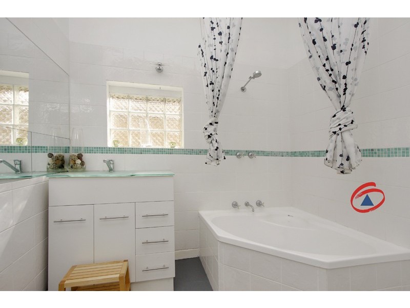 2 Gosford St, Gawler West SA 5118