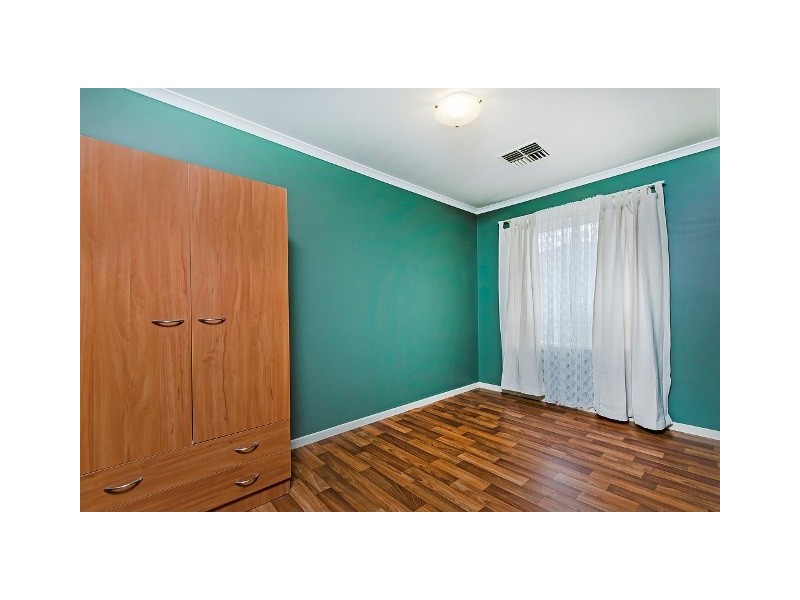 11 Maxwell Court, Evanston Park SA 5116