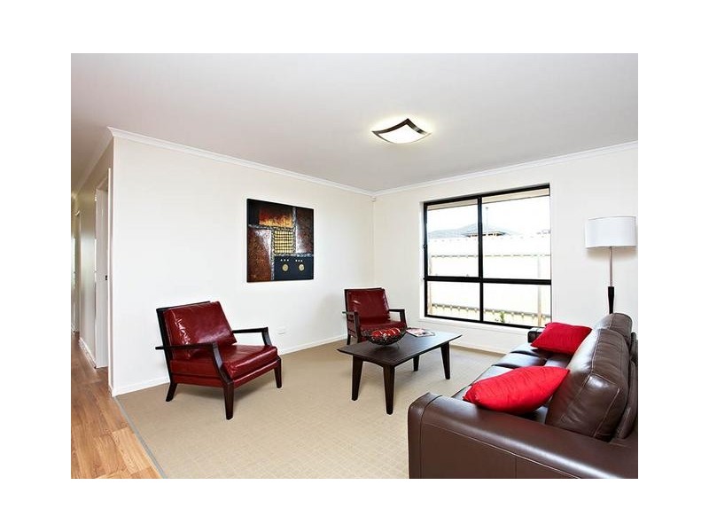 87 Admiralty Cct, Smithfield SA 5114