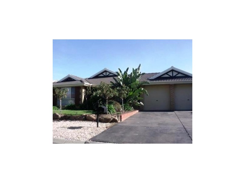 15 Dawn Close, Andrews Farm SA 5114