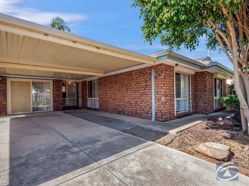 26 Angas Street, Evanston Park SA 5116