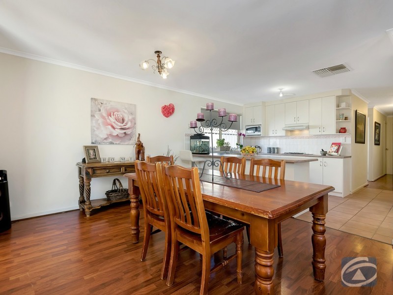 26 Angas Street, Evanston Park SA 5116