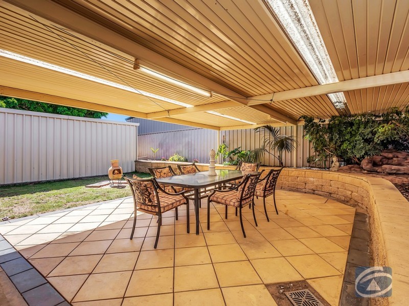 26 Angas Street, Evanston Park SA 5116