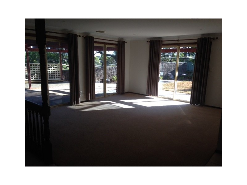 3 Forrest Crt, Golden Grove SA 5125