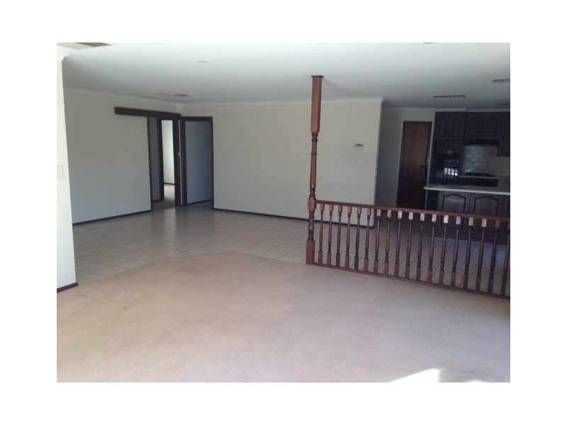 3 Forrest Crt, Golden Grove SA 5125