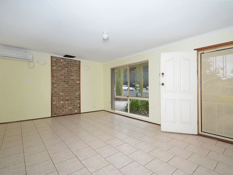 29 St Albans Road, Evanston Park SA 5116