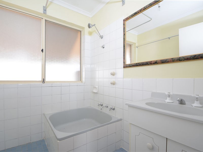 29 St Albans Road, Evanston Park SA 5116