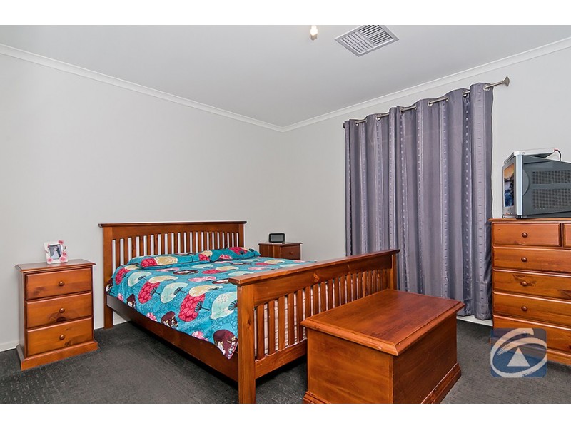 16 Dyson Street, Evanston SA 5116