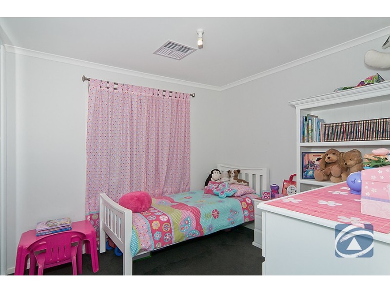 16 Dyson Street, Evanston SA 5116