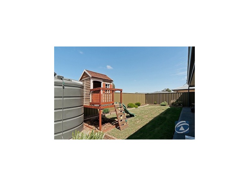 16 Dyson Street, Evanston SA 5116