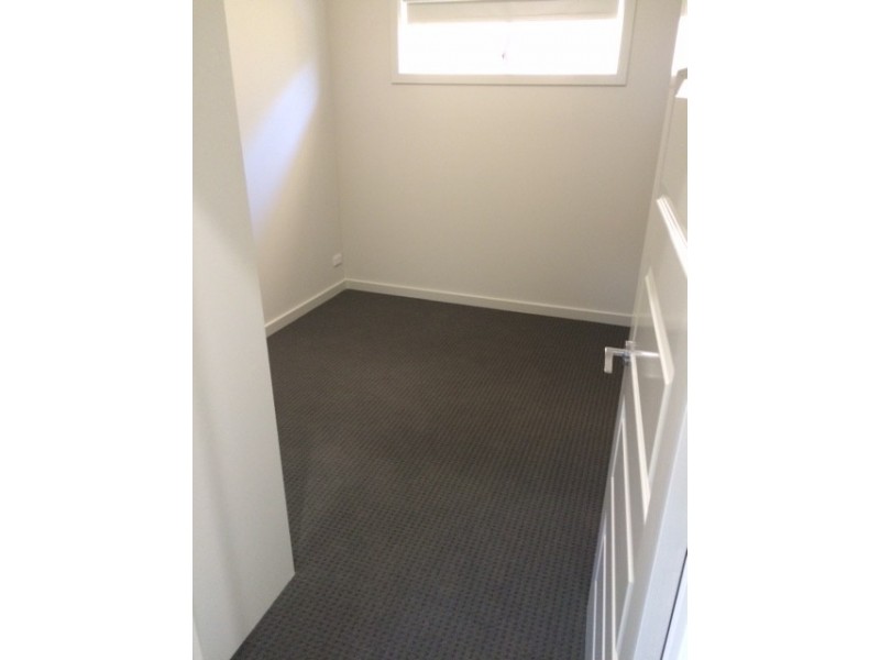 7 Queen St, Willaston SA 5118